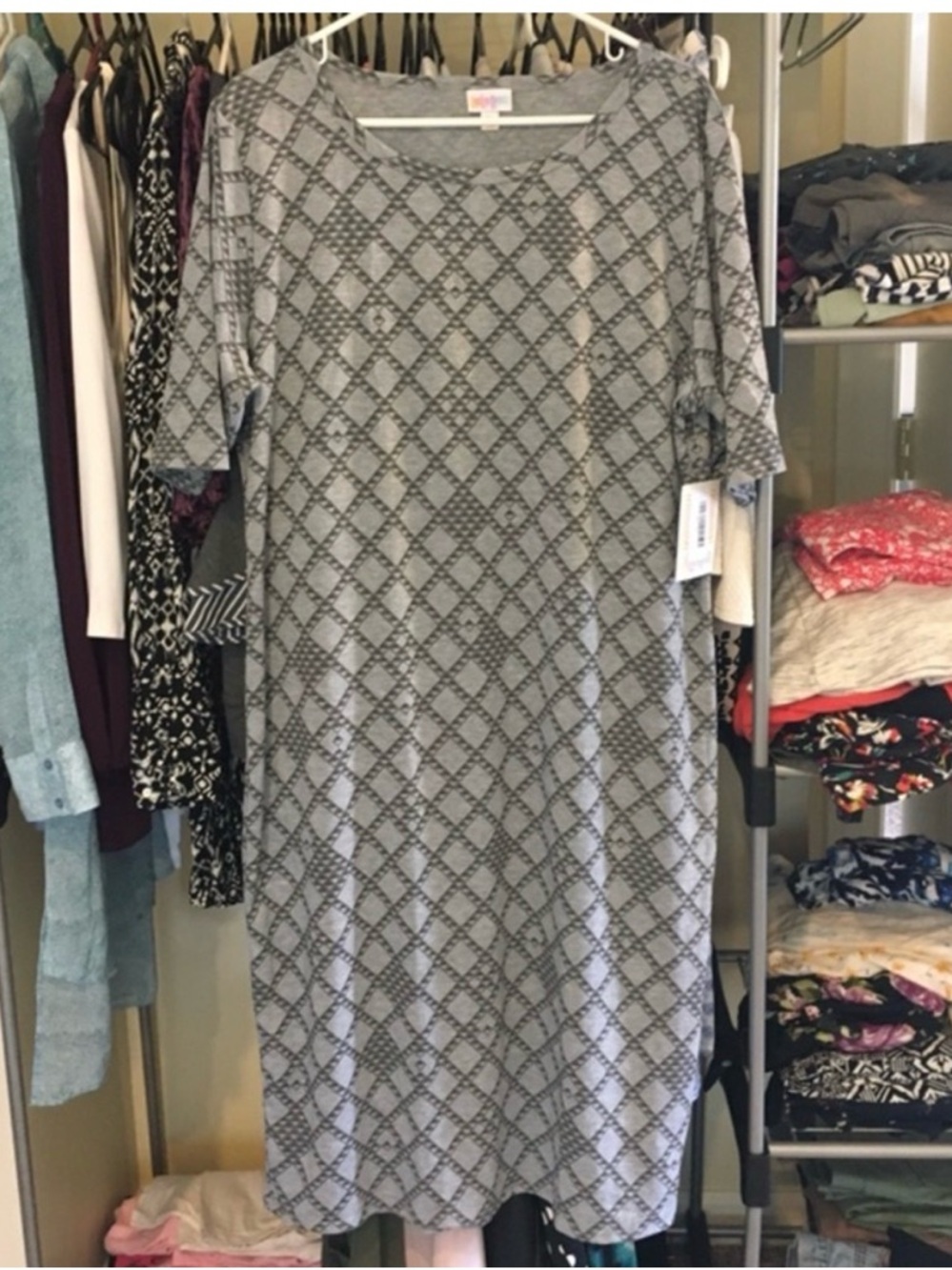 LuLaRoe Julia Gray triangle geometric Patterned Dress